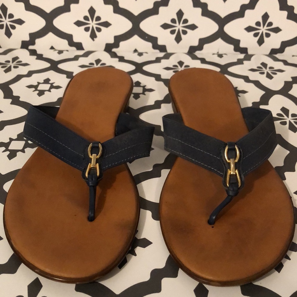 Sandals - Picture 3 of 4